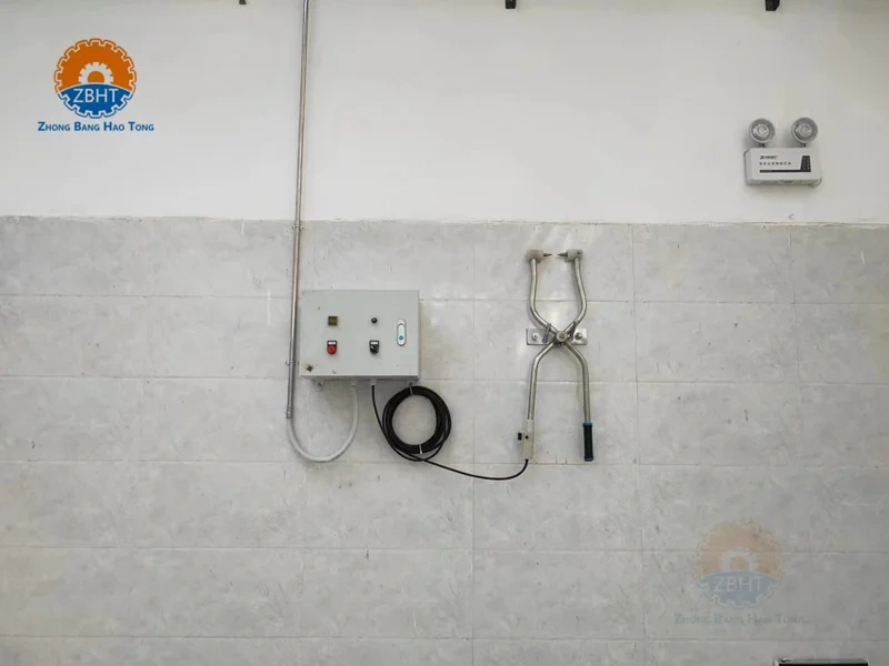 Select the appropriate electric stun slaughter equipment for pigs